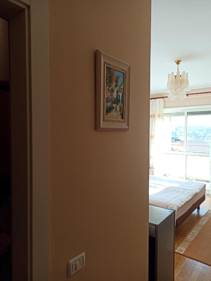 Home Sweet Rental Tirana Bagian luar foto